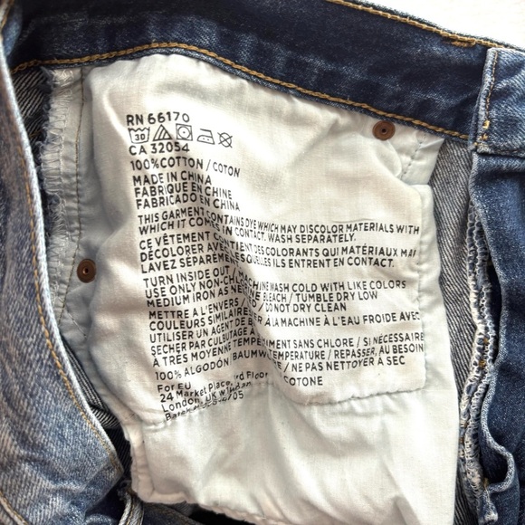 Urban Outfitter BDG ButtonFly Midrise Raw Hem 100% Cotton Breezy Jean Short (27) - Picture 11 of 16